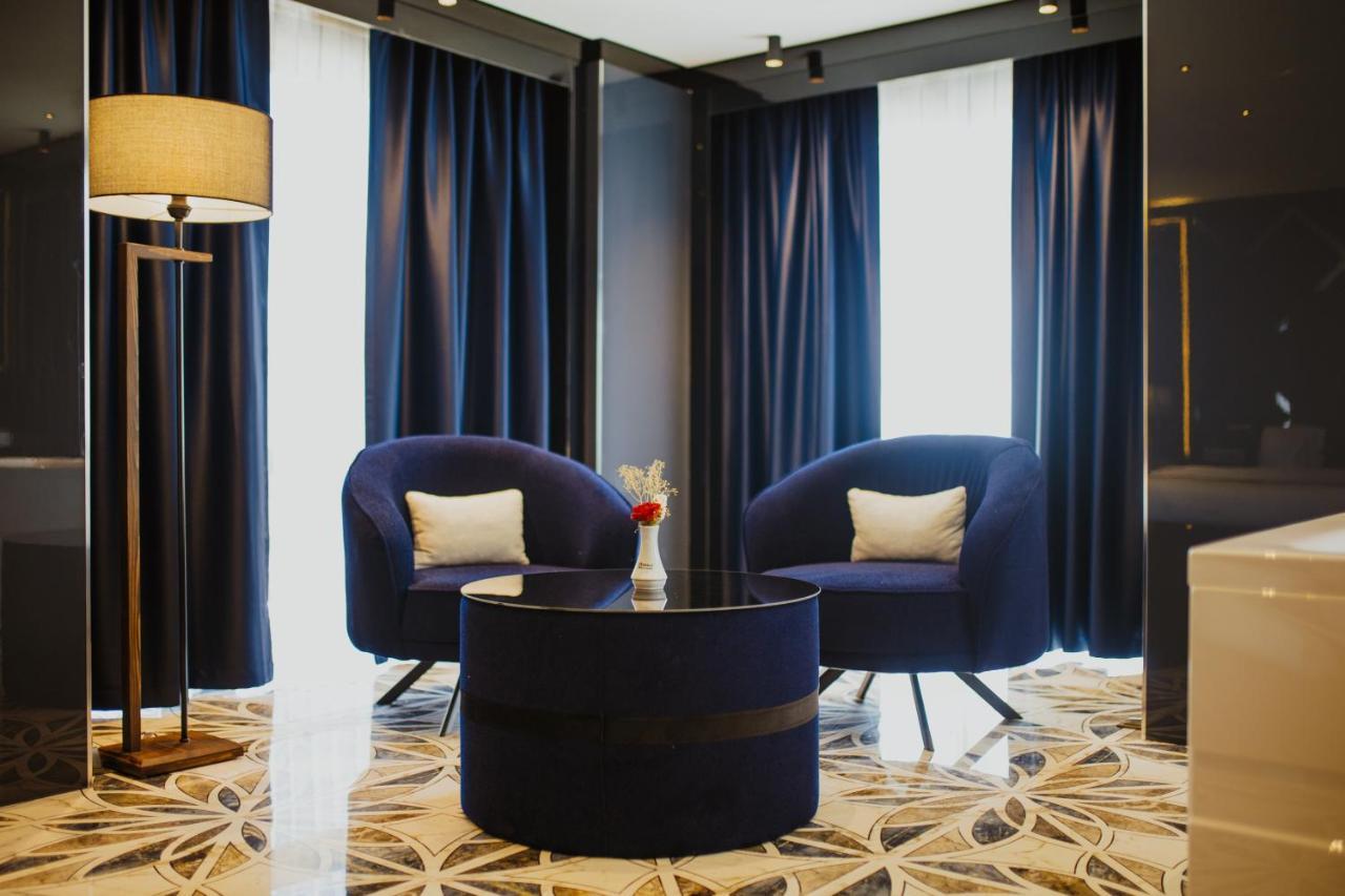 Quala Hotels & Lounge 阿克萨赖 外观 照片