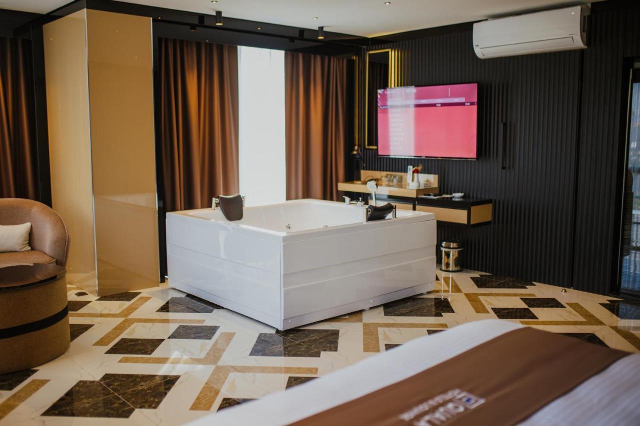 Quala Hotels & Lounge 阿克萨赖 外观 照片