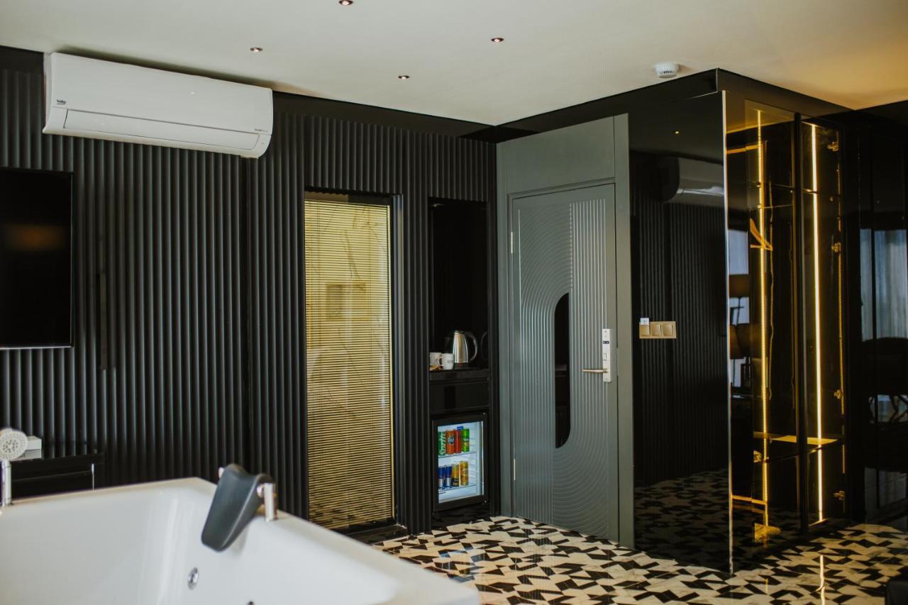 Quala Hotels & Lounge 阿克萨赖 外观 照片